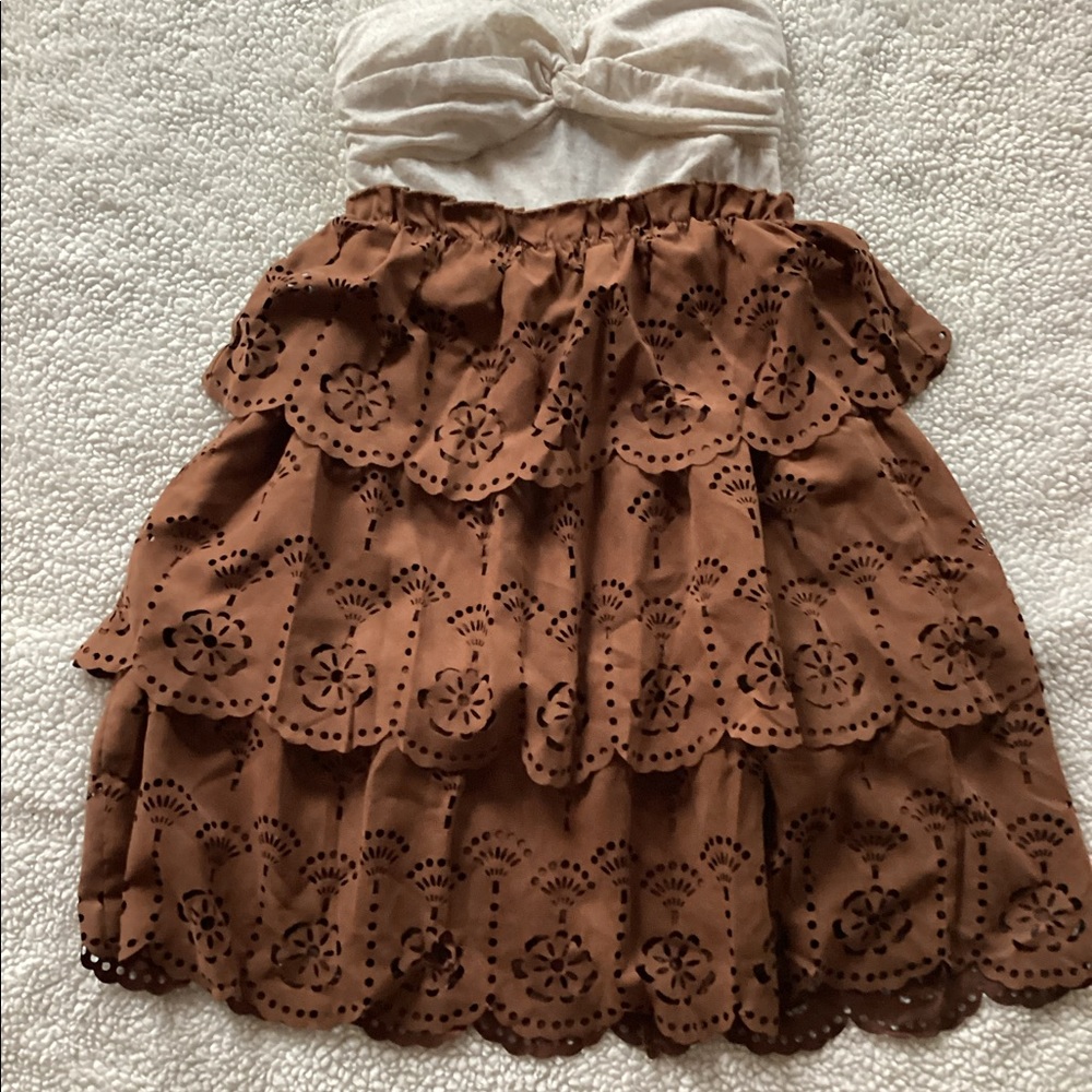 Girls strapless dress